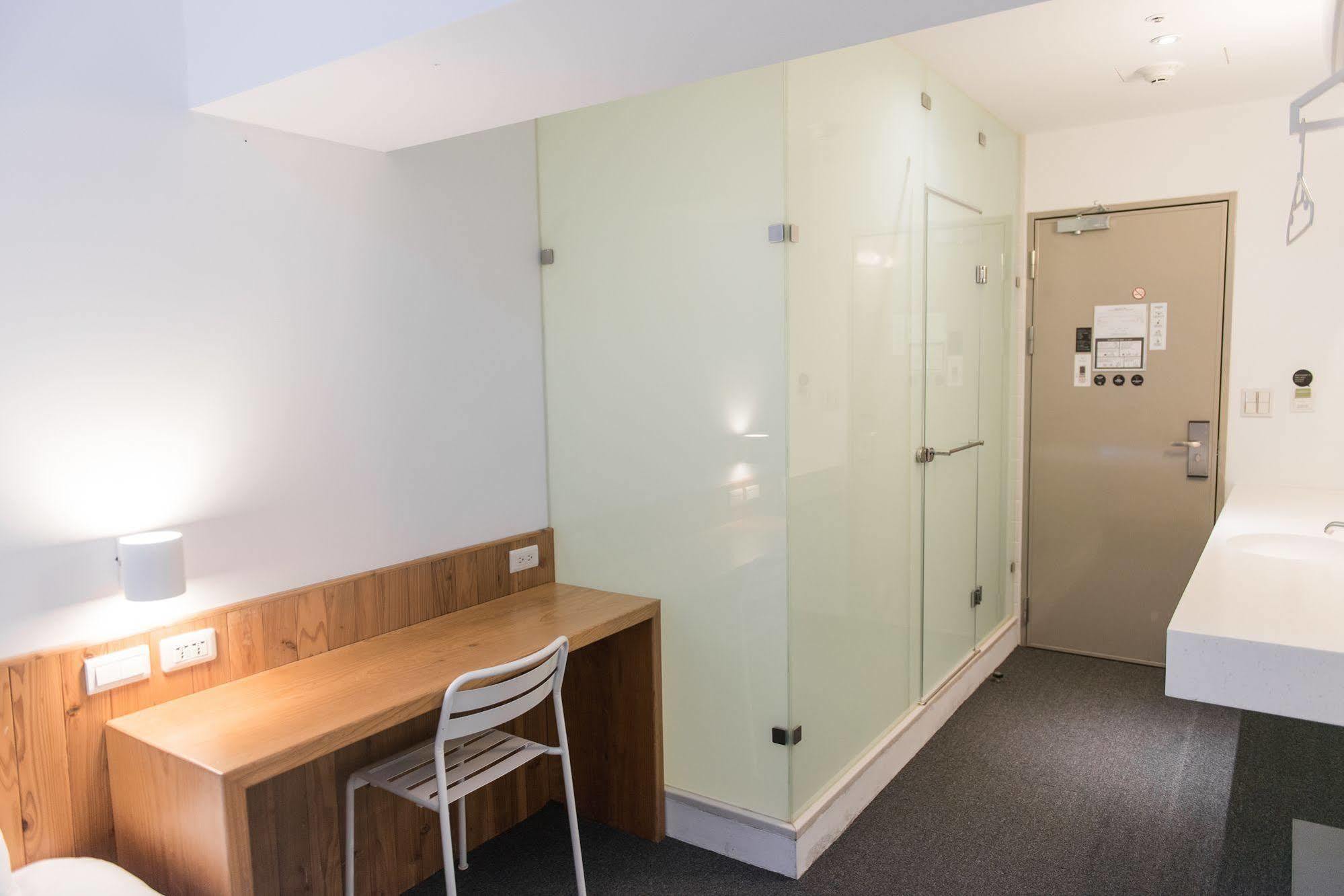 Star Hostel Taipei Main Station Екстериор снимка